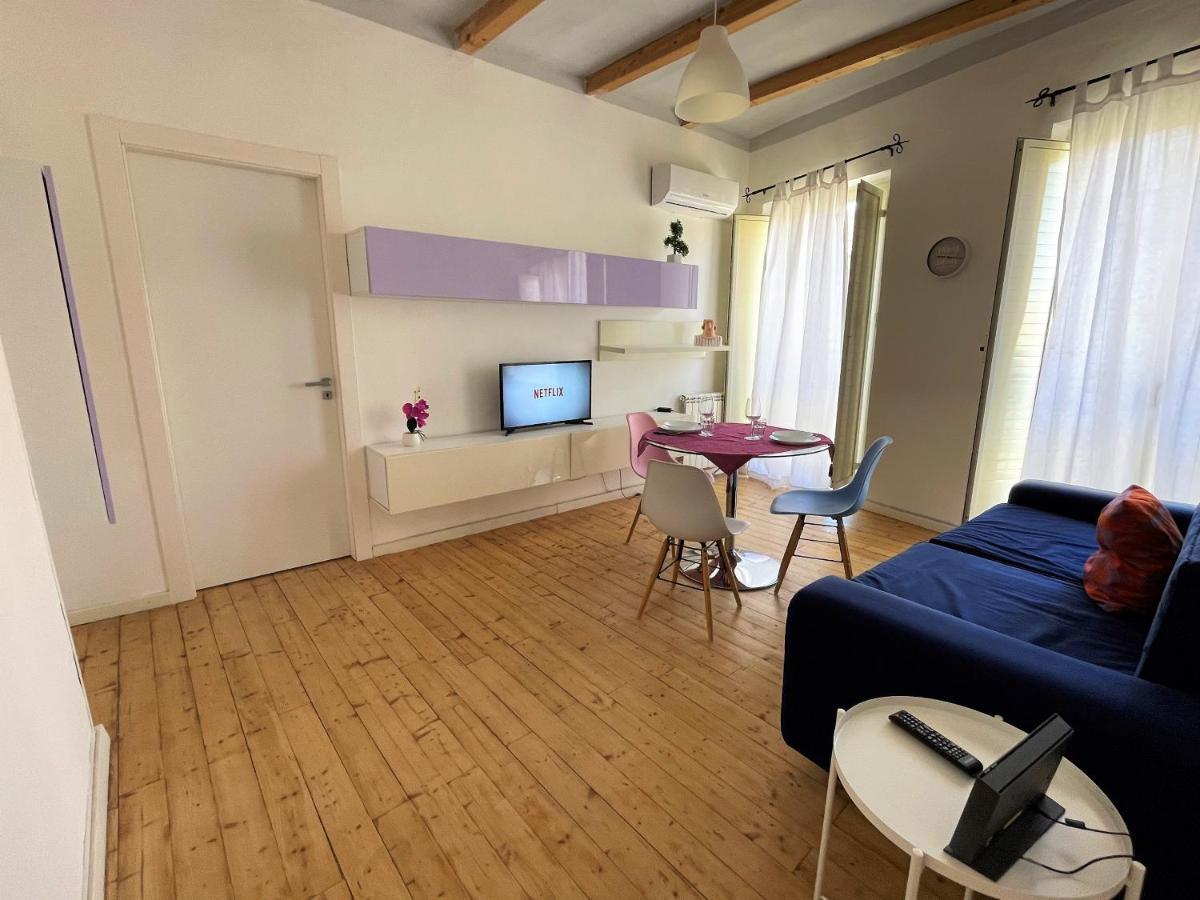 2 Apartments - Akragas Home 1 & 2 On Via Atenea City Center With View Agrigento Dış mekan fotoğraf